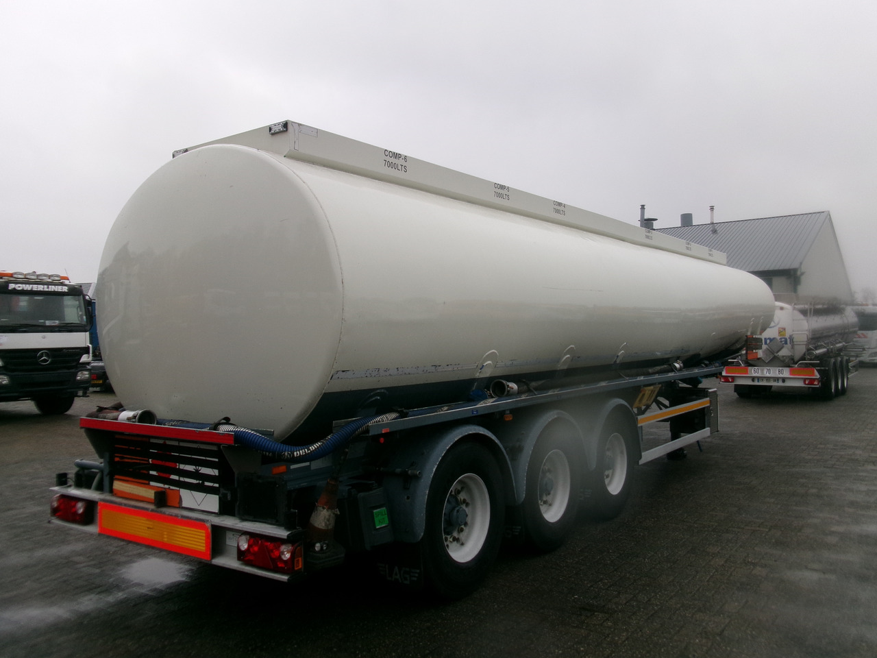 Cisternový návěs pro dopravu paliva L.A.G. Fuel tank alu 44.5 m3 / 6 comp + pump: obrázek 4