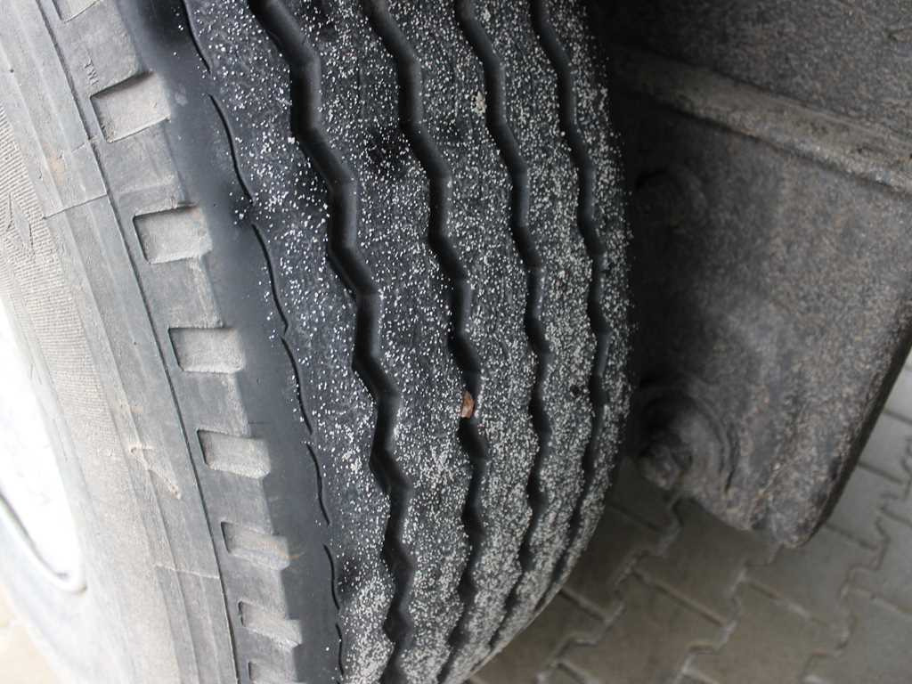 Plachtový návěs Krone KRONE SDP 27 WKE, LIFTING AXLE