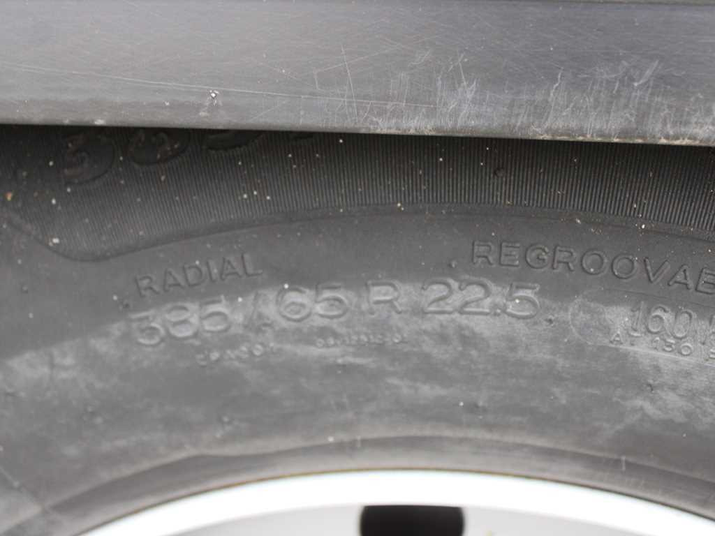 Plachtový návěs Krone PROFI LINER, MULTILOCK, LIFTING AXLE, SAF