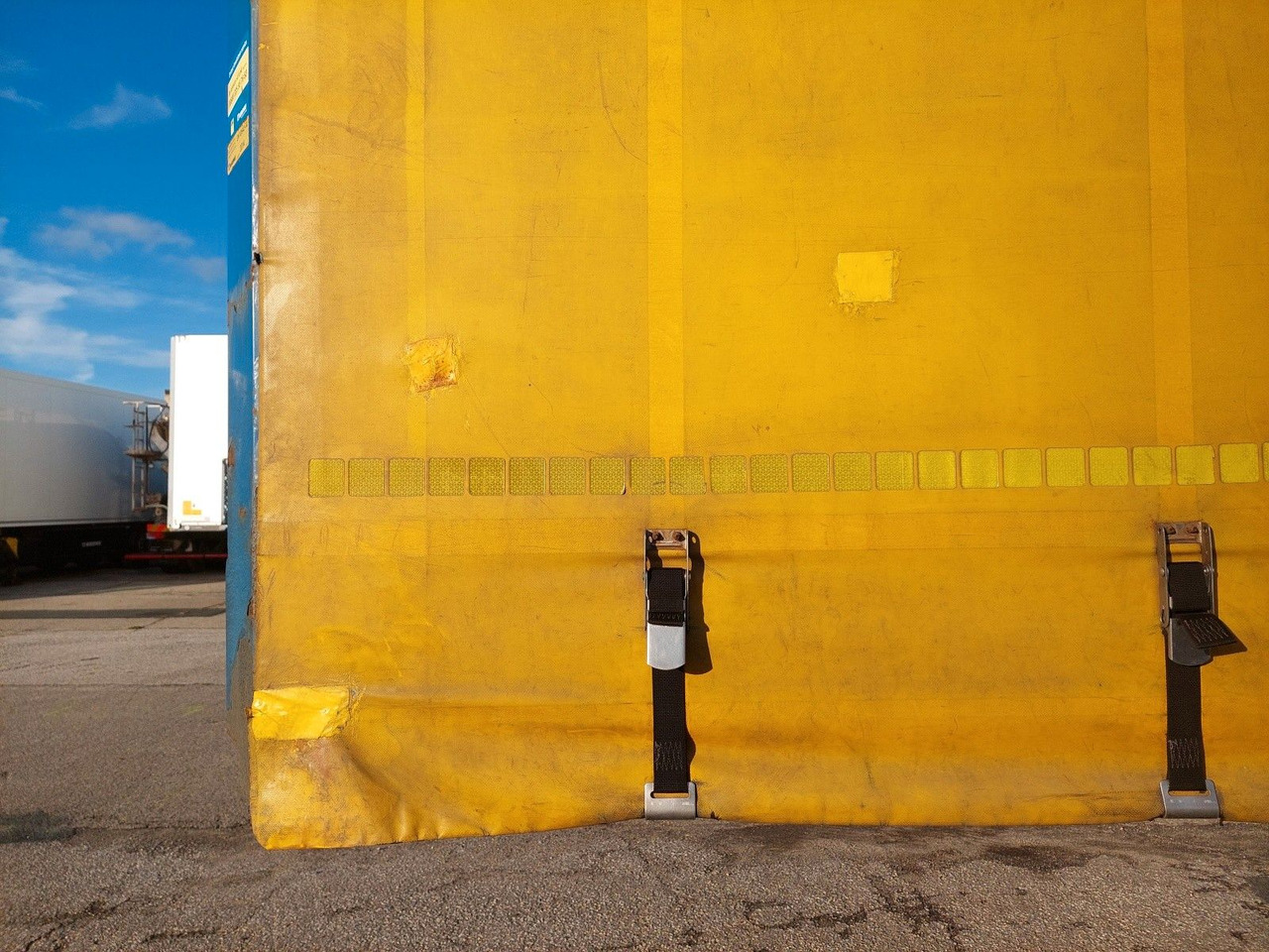 Plachtový návěs Krone SD Standard Coil Mulde lenkbare Hinterachse