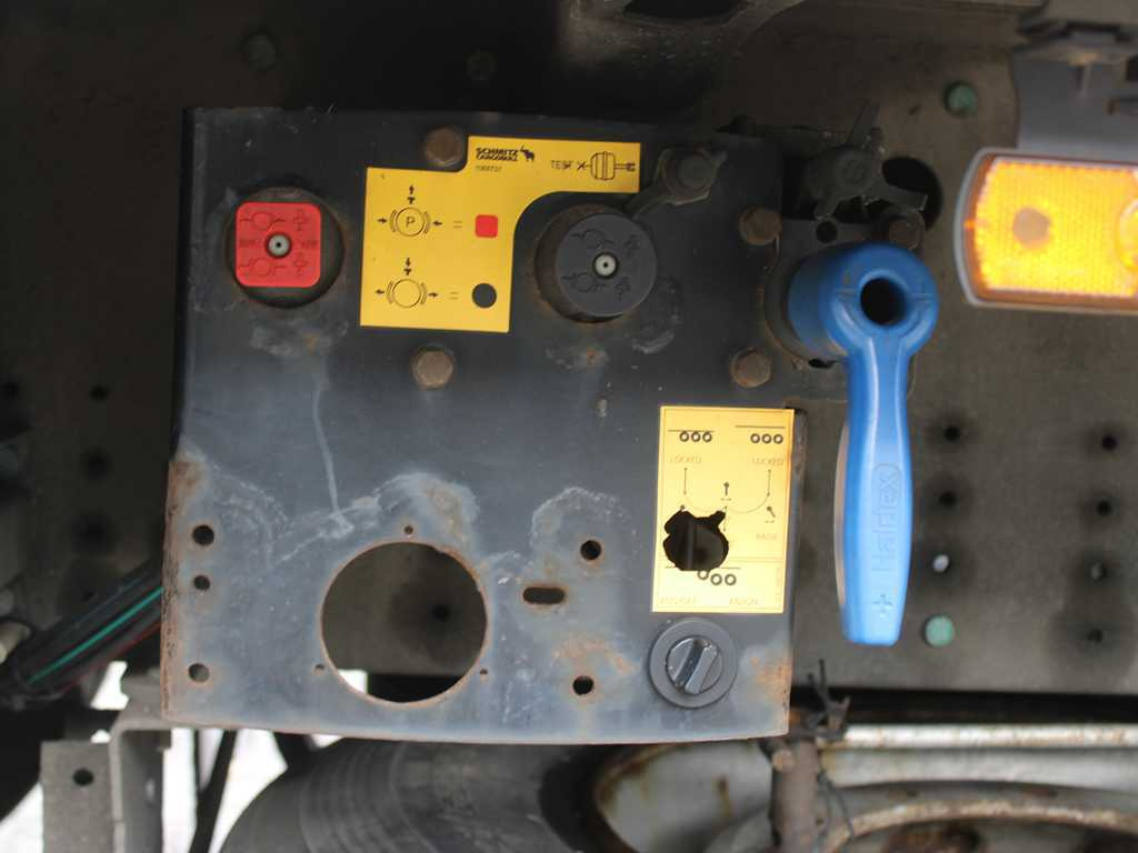 Plachtový návěs Schmitz SCHMITZ CARGOBULL, LIFTING AXLE, MULTILOCK