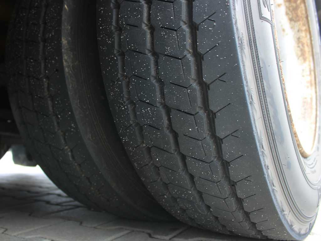 Podvalníkový návěs Nooteboom OSD-41-03, LIFT AXLE, DRIVEWAYS