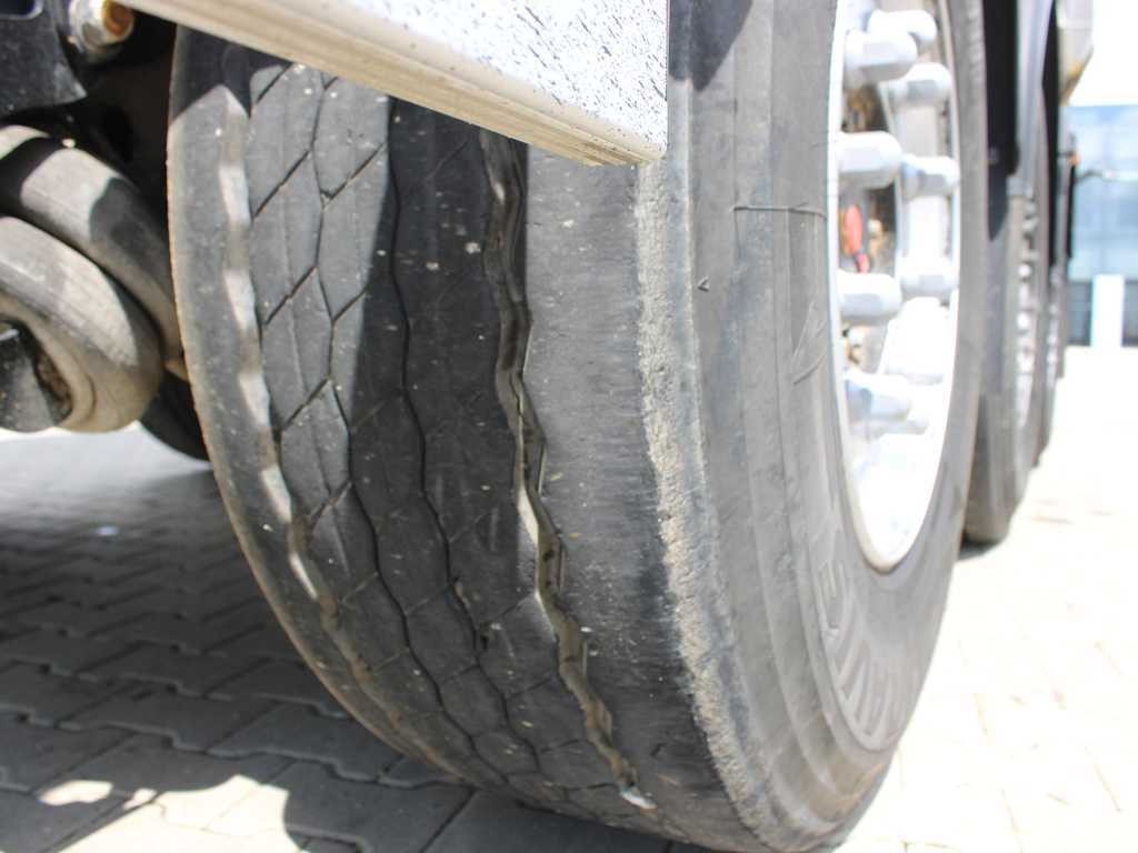 Sklápěcí návěs Wielton NW-3, LIFT AXLE, SAF, HARDOX, 32m³