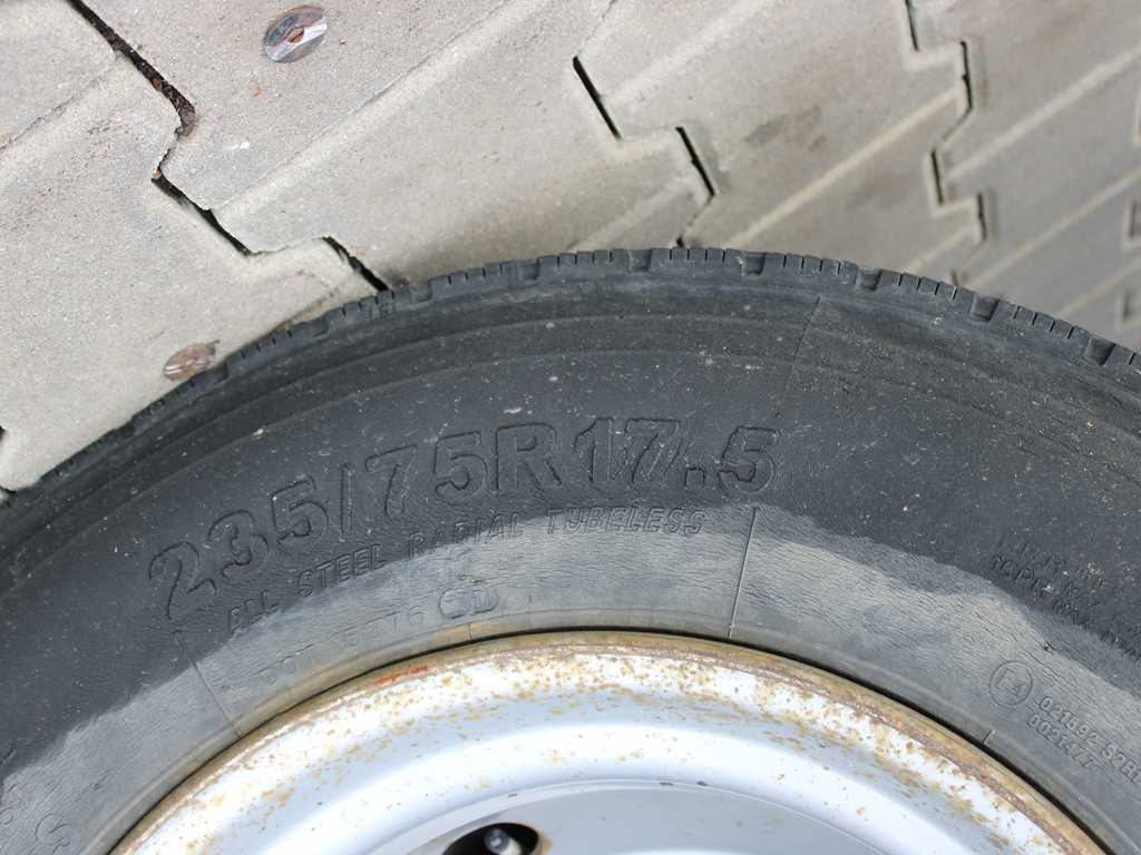 Plachtový přívěs BG CA1