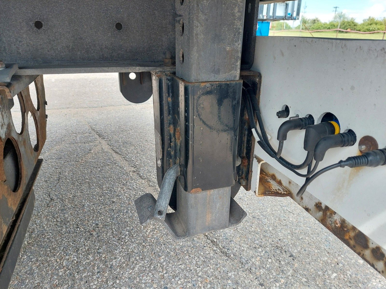 Plachtový přívěs Wielton PC2K tandem Durchbar