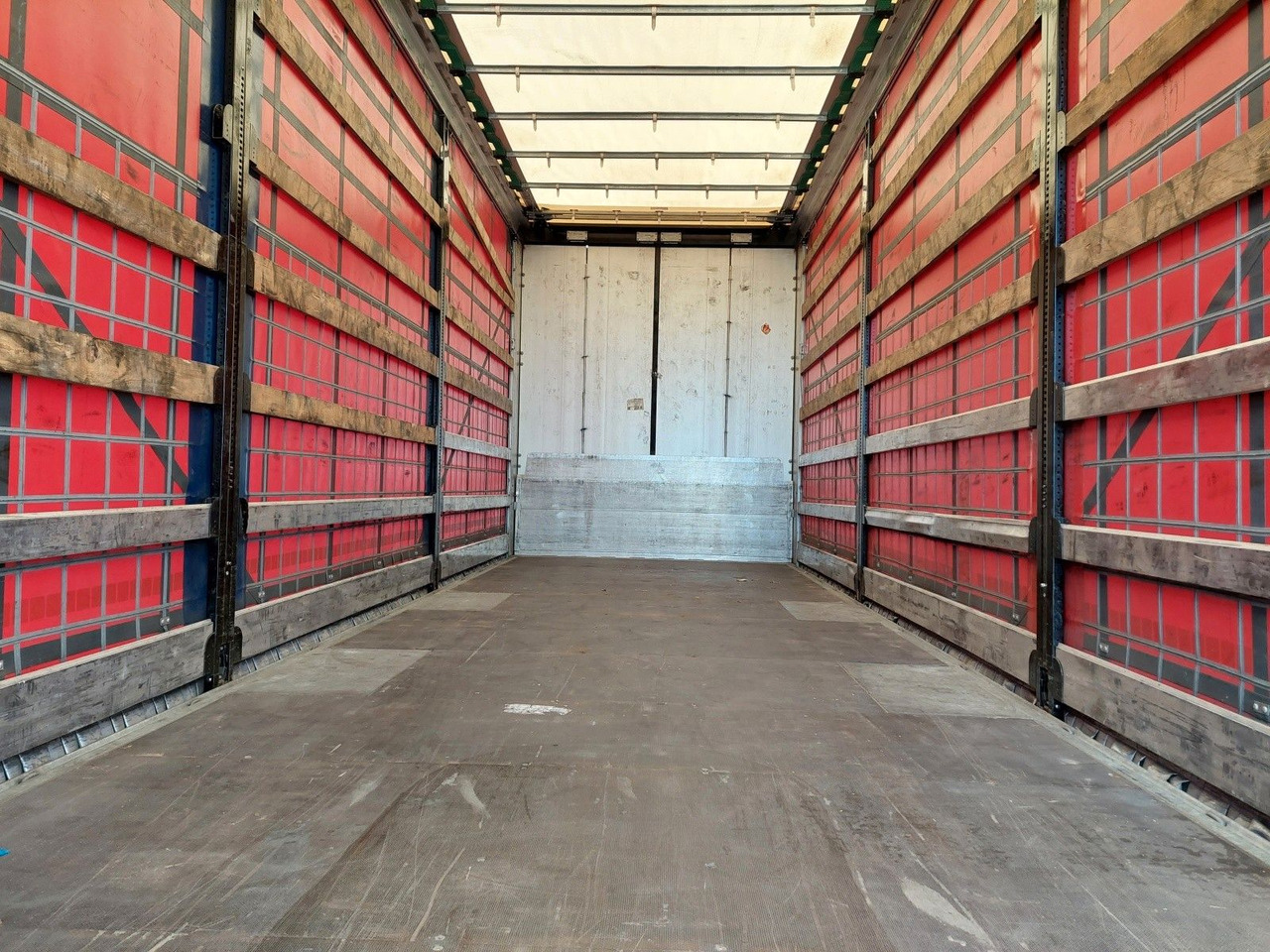 Plachtový přívěs Wielton PC2K tandem Durchbar