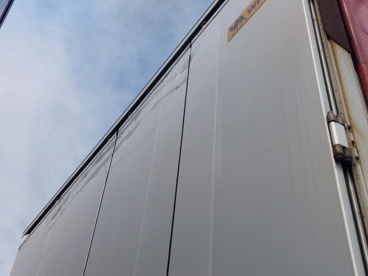 Plachtový přívěs Wielton PC2K tandem Durchbar