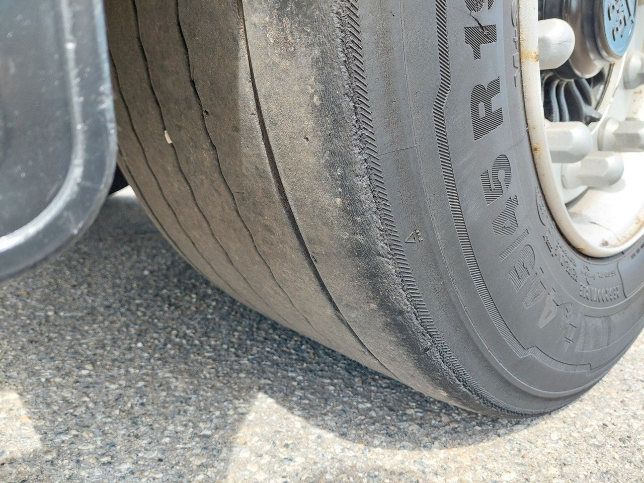 Plachtový přívěs Wielton PC2K tandem Durchbar