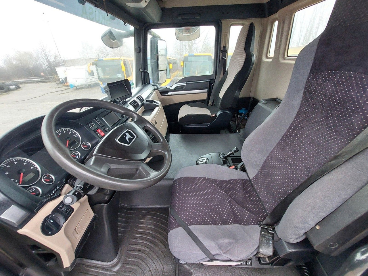 Autodomíchávač MAN TGS 32.420 BB Intermix 9m3 8x4