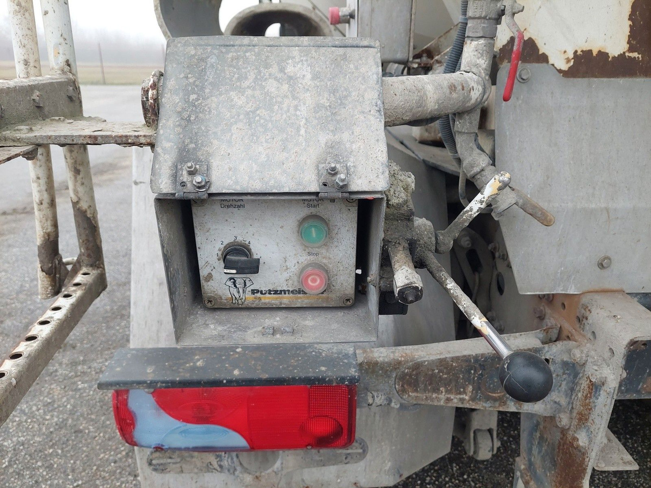 Autodomíchávač MAN TGS 32.420 BB Intermix 9m3 8x4