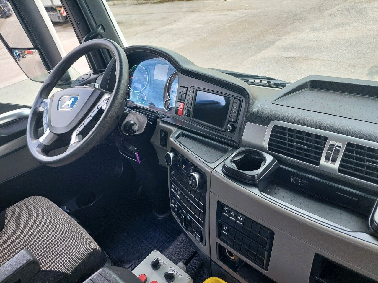 Autodomíchávač MAN TGS 32.420 BB Stetter AM 8 FHCBL + Theam T3D16