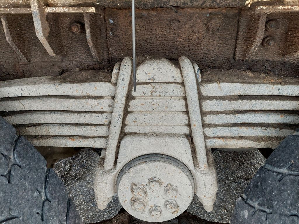 Autodomíchávač s čerpadlem MAN TGA 33.400 6x4 BB JMBH 33