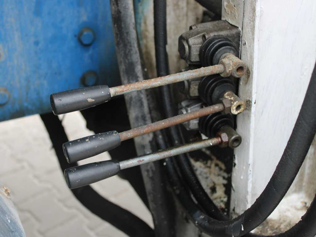 Autodomíchávač s čerpadlem Renault KERAX 420, EURO 3, 7m3, 8X4, CIFA MAGNUM MK 24.4 CONCRETE PUMP