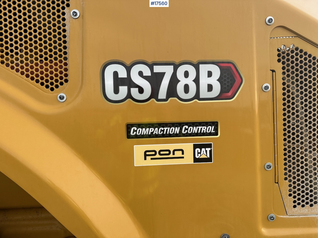 Kompaktor Caterpillar CS78B: obrázek 15
