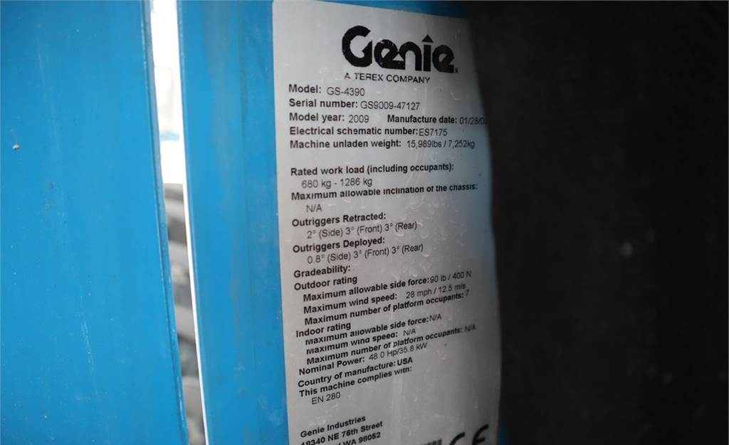 Nůžková plošina Genie GS4390 Diesel, 4x4 Drive, 15.11m Working Height 68: obrázek 6