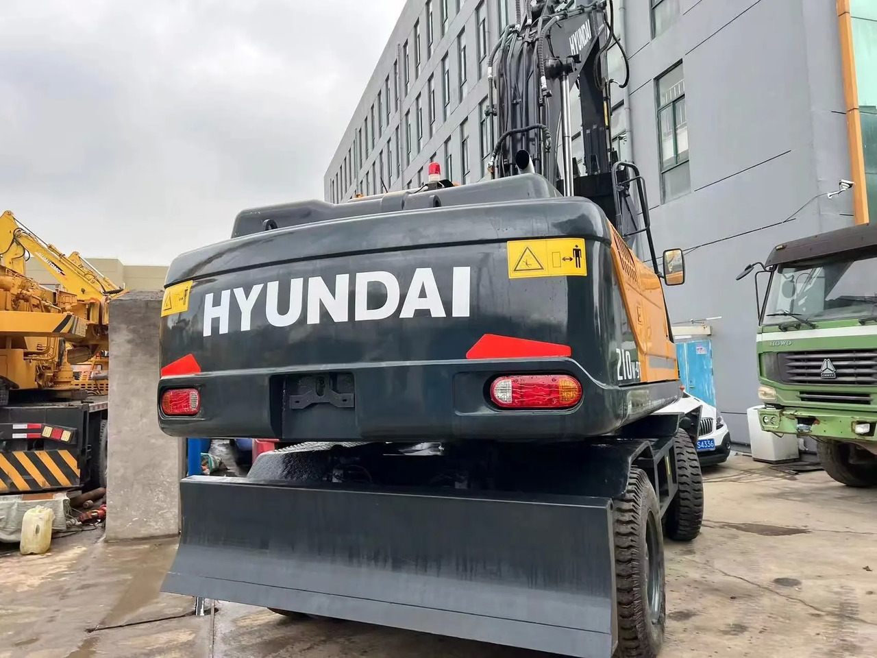 Kolesové rýpadlo Hyundai good condition wheel excavator 210W-9T used excavators wheel excavators for sale: obrázek 3