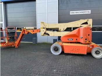 Kloubová plošina JLG E 400 AJPN