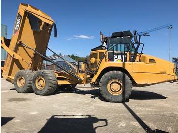 Kloubový sklápěč Caterpillar 730 C