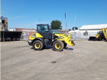 Kolovy nakladač Komatsu WA100M-5