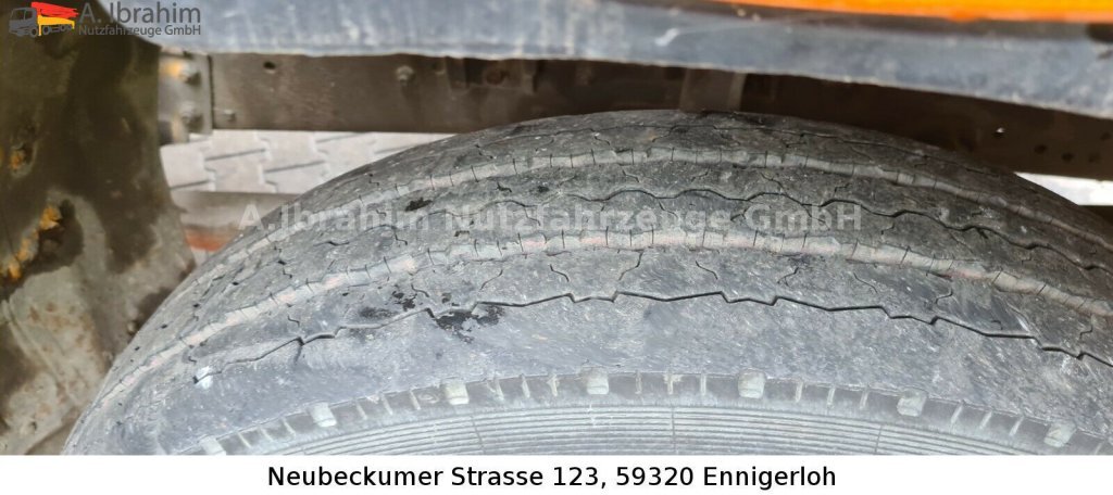 Autodomíchávač s čerpadlem Mercedes-Benz LK 1617, Schwing Betonpumpe, Oldtimer: obrázek 11
