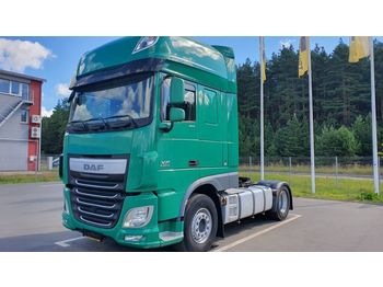 Tahač DAF XF106 SSC460: obrázek 1