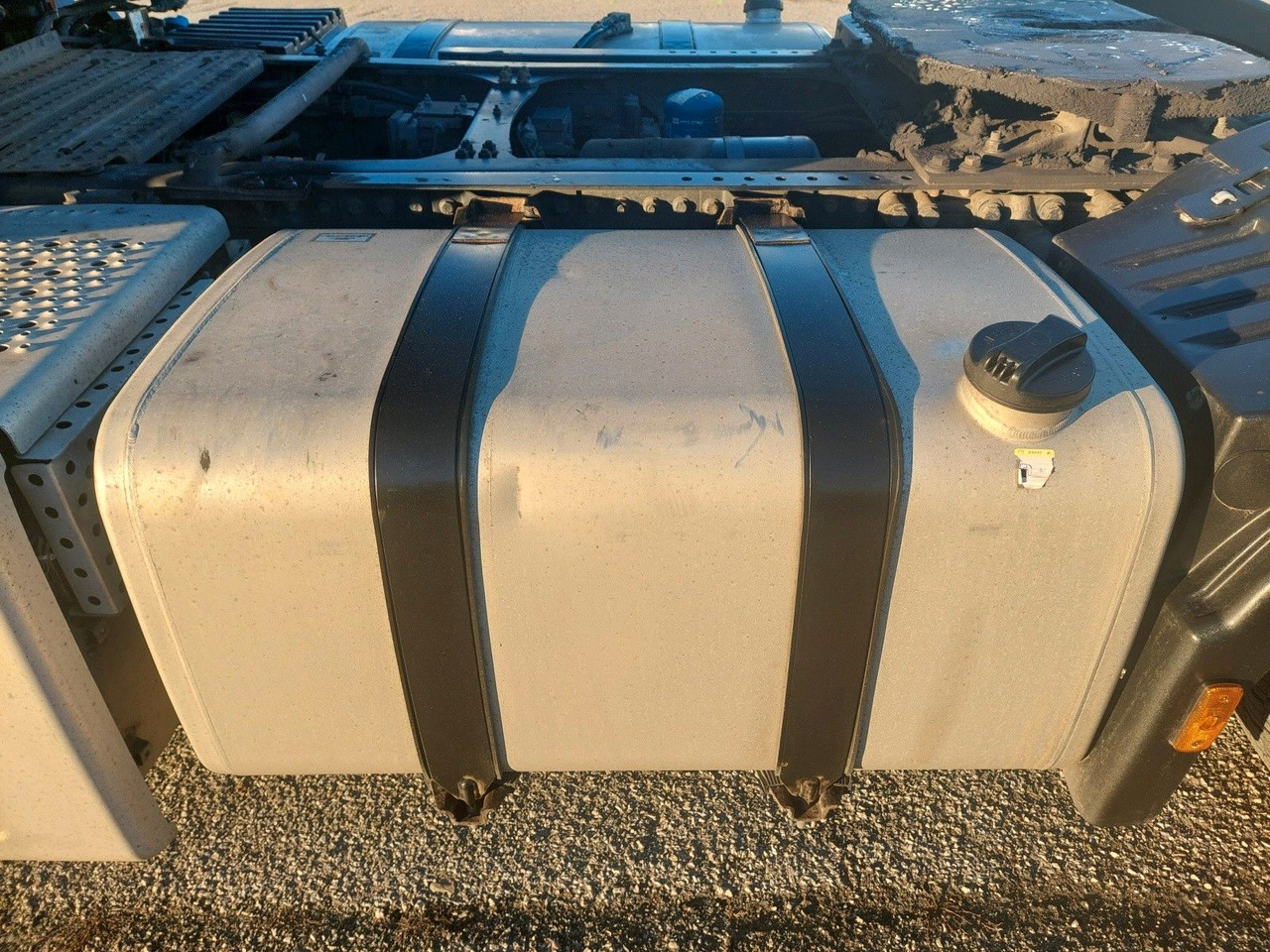 Tahač Ford F-Max 1850 LL