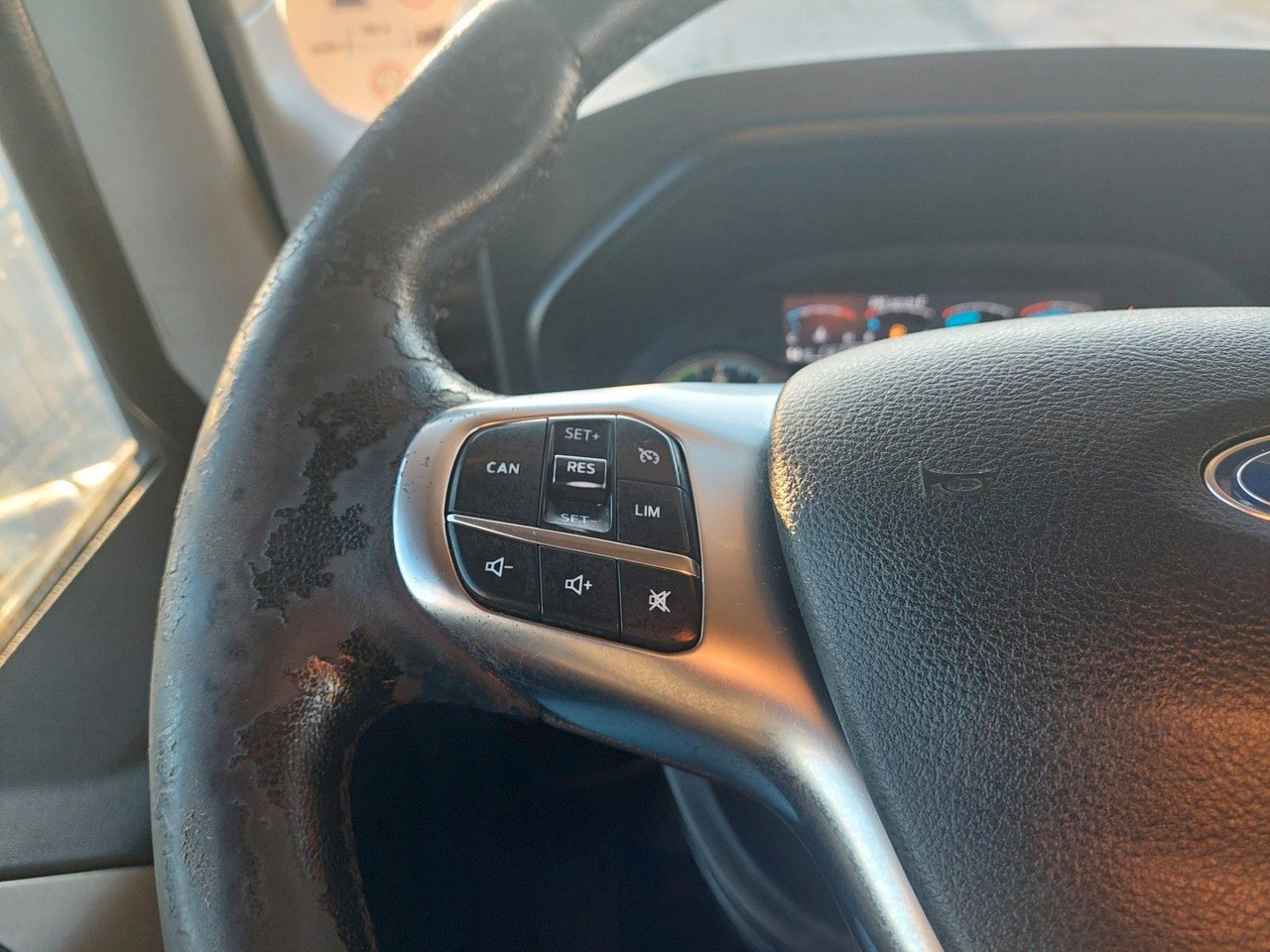 Tahač Ford F-Max 1850 LL