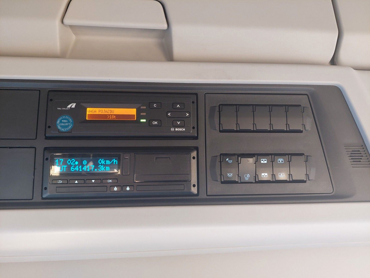 Tahač Ford F-Max 1850 LL