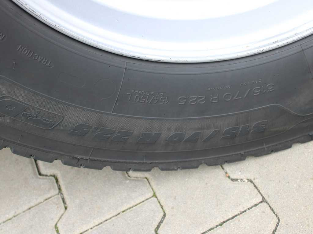 Tahač Iveco S-Way 480, EURO 6, INDEPENDENT AIR CONDITIONING, NAVIGATION