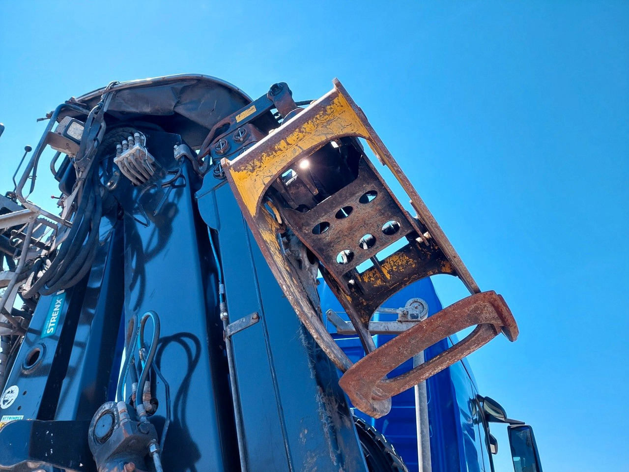 Tahač MAN TG3 33.510 6X6 BL KRAN LANGHOLZ Kesla 2117ZT94