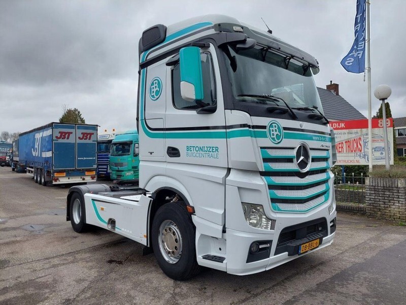 Tahač Mercedes-Benz Actros 1842: obrázek 2