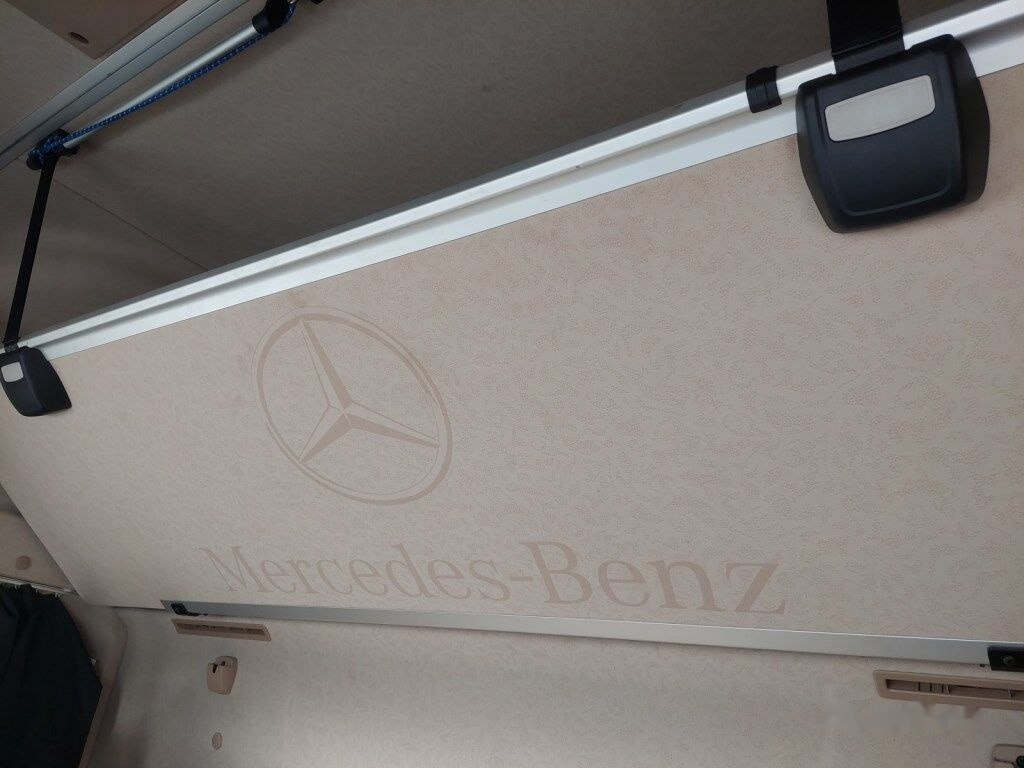Tahač Mercedes-Benz Actros 1845 LS Gigaspace 4x2
