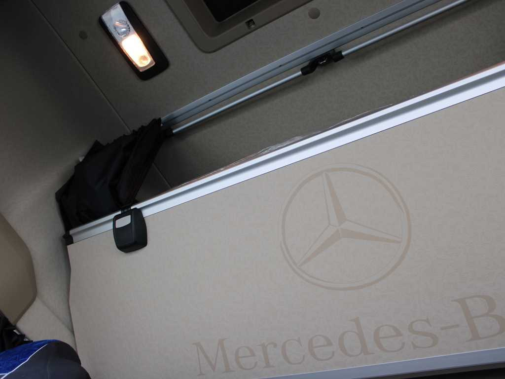 Tahač Mercedes-Benz Actros 1848, EURO 6, NAVIGATION