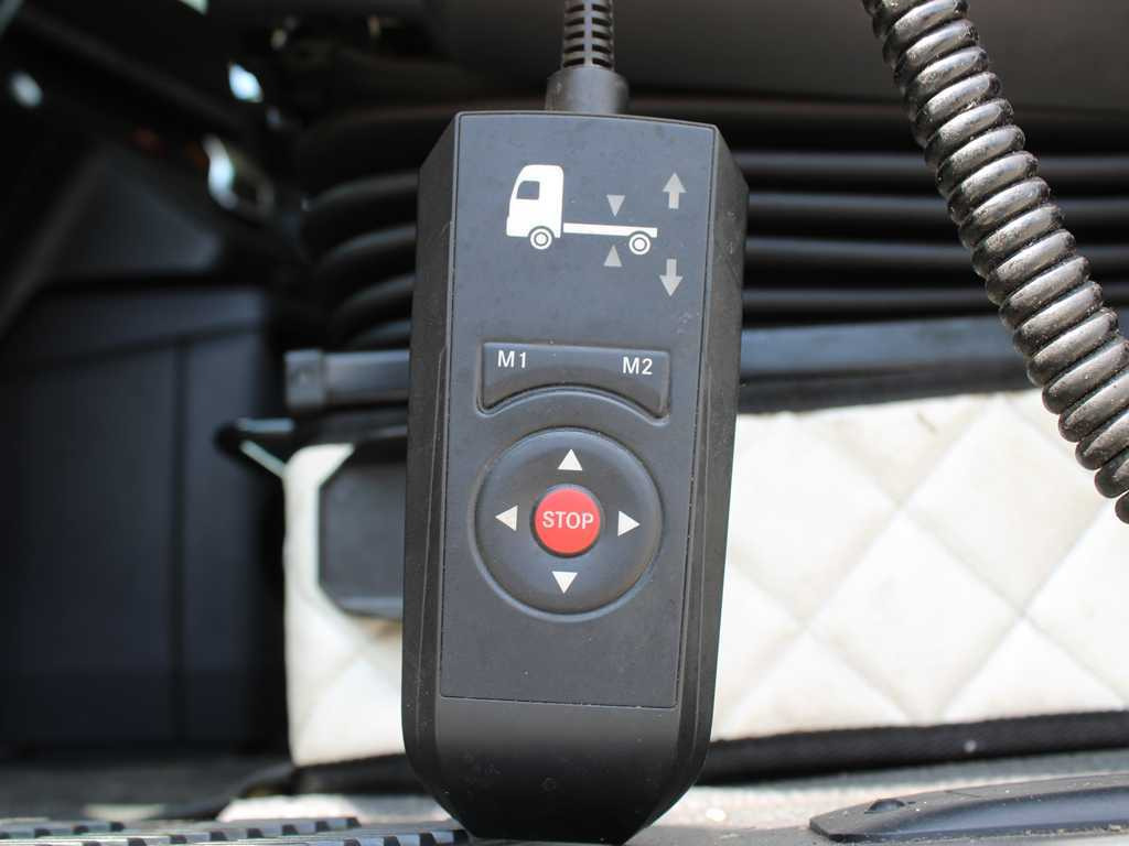 Tahač Mercedes-Benz Actros 1851, EURO 6, RETARDER, INDEPENDENT AIR CONDITIONING