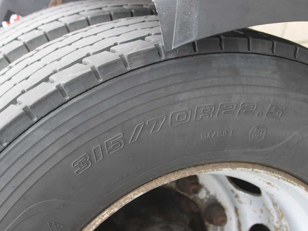 Tahač Renault MAGNUM 440.18, EURO 3