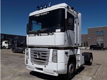 Tahač Renault Magnum 400 manual