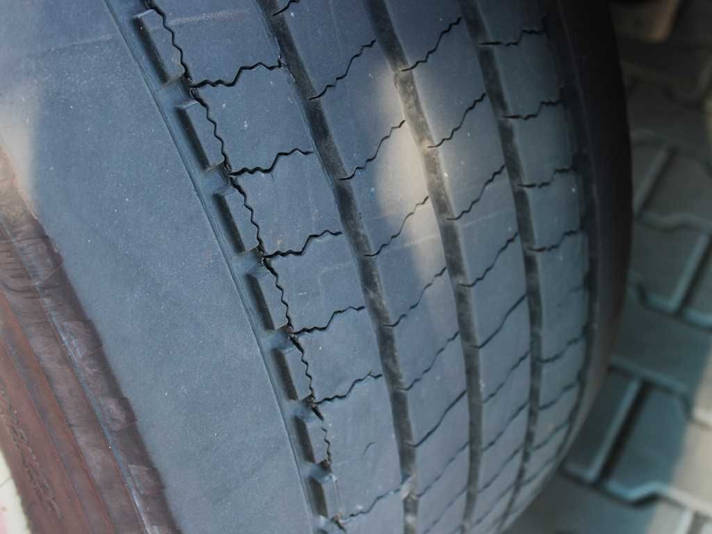 Tahač Renault T520, LOWDECK, EURO 6, PNEU 80%