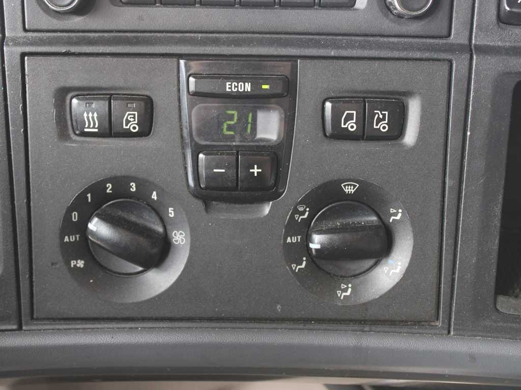 Tahač Scania R410, EURO 6, LOWDECK, RETARDER, NAVIGATION