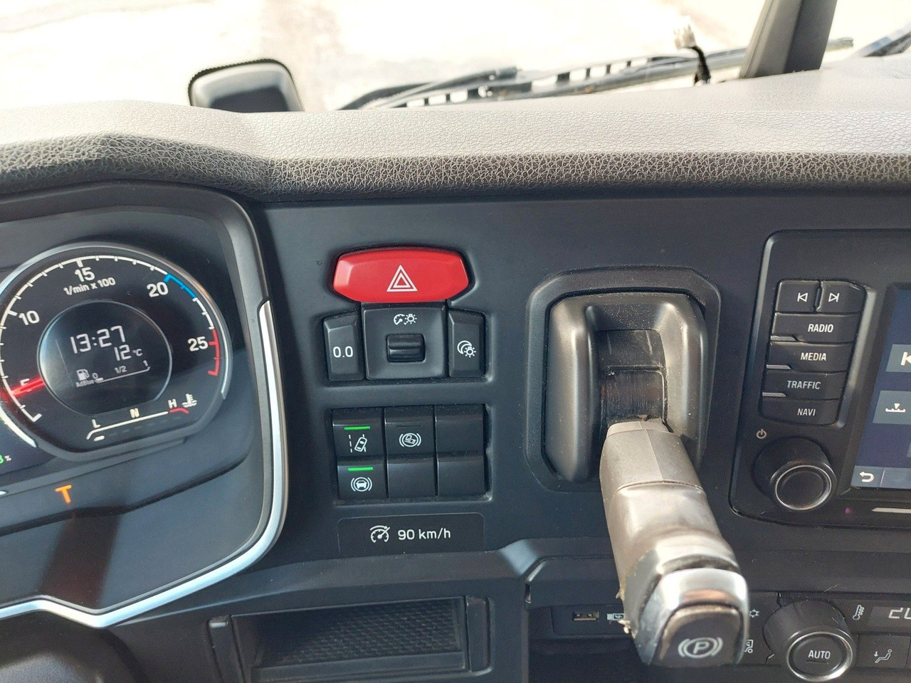 Tahač Scania R450 A4X2NB Luft/Luft Hydraulik