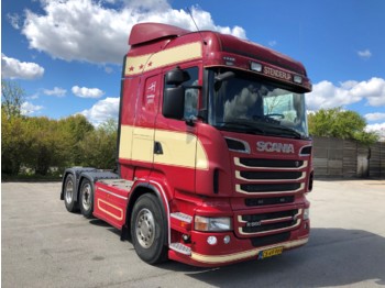 Tahač Scania R560 6x2: obrázek 1