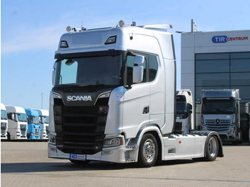 Tahač  Scania S520 V8, LOWDECK, RETARDER, NAVIGATION