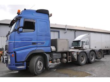 Tahač VOLVO FH520