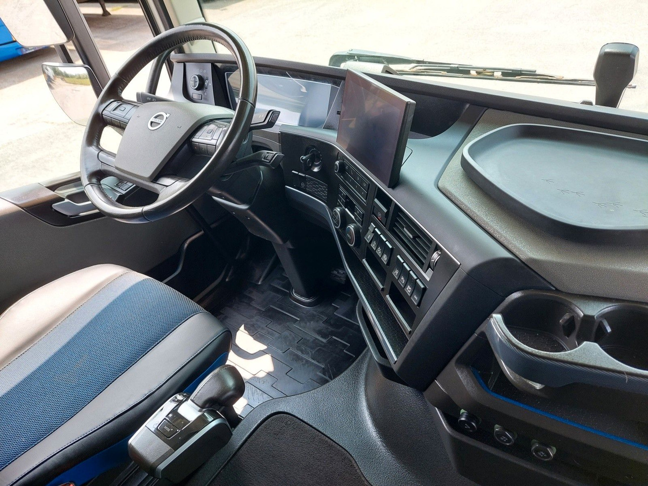 Tahač Volvo FH 13 Globetrotter XL 460 I-SAVE