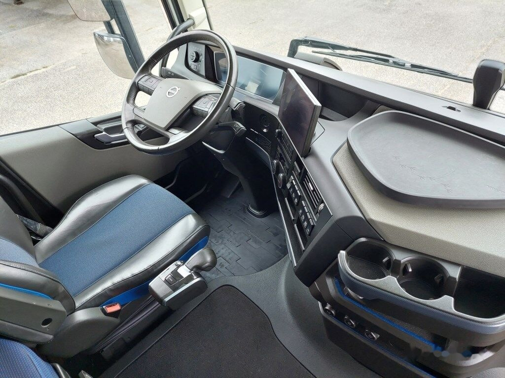 Tahač Volvo FH 13 Globetrotter XL 500 4x2