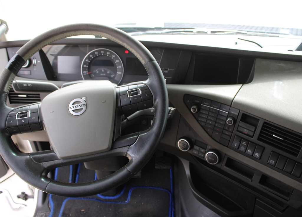 Tahač Volvo FH 500, GLOBETROTTER, LOWDECK, VEB+, I-PARK COOL