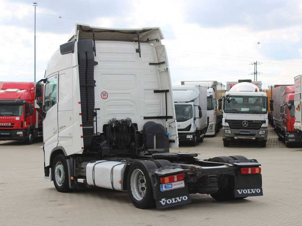 Tahač Volvo FH 500, GLOBETROTTER, LOWDECK, VEB+, I-PARK COOL