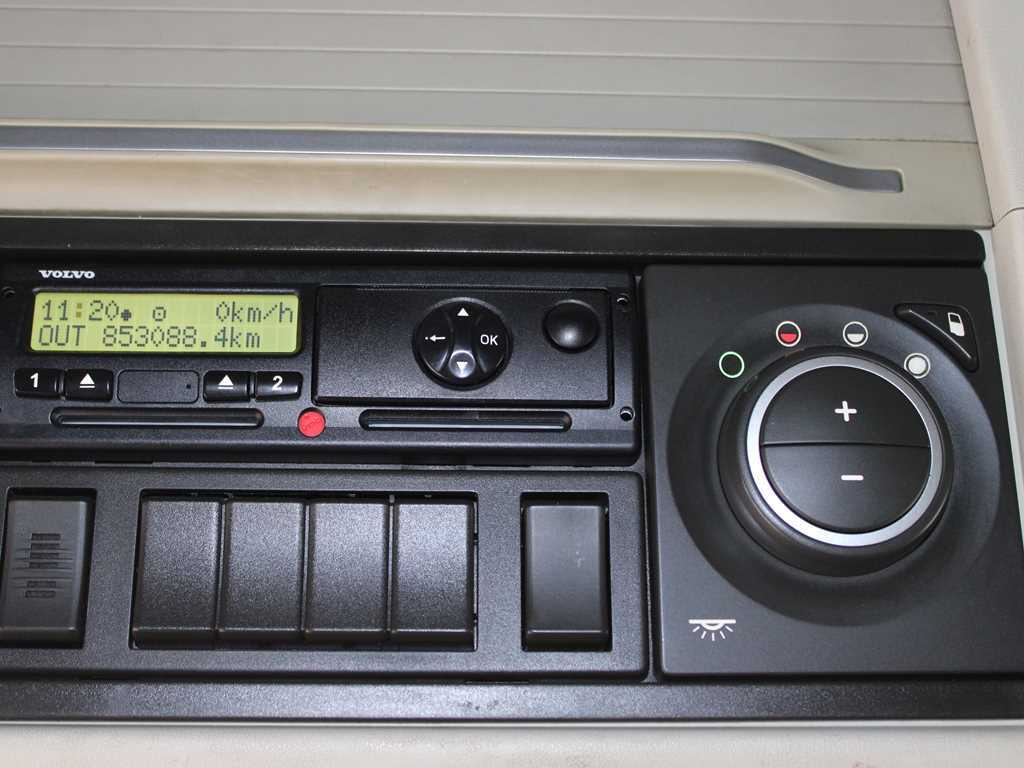 Tahač Volvo FH 500, LOWDECK, EURO 6, VEB +