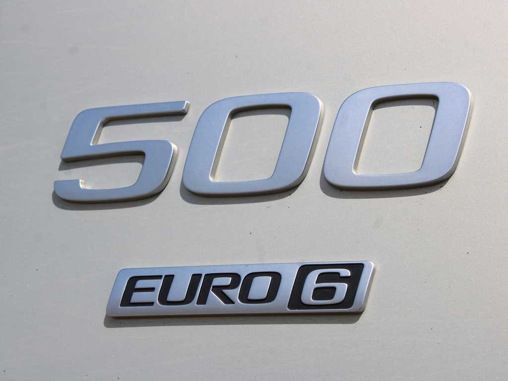 Tahač Volvo FMX 500, 6X6, LOGLIFT F265Z95 + DOLL trailer (2007)