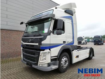 Tahač Volvo FM 330 Euro 6 - GLOBETROTTER: obrázek 1