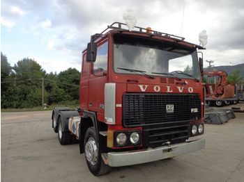 Tahač Volvo F 12 VOLVO F12 (6X2): obrázek 1